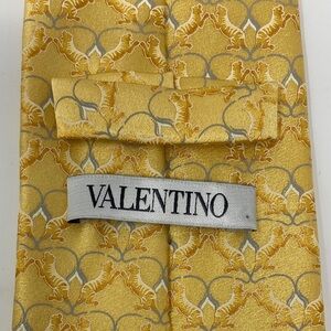 Valentino Yellow and Gray Fighting Tiger Tie 100% Silk Made in Italy